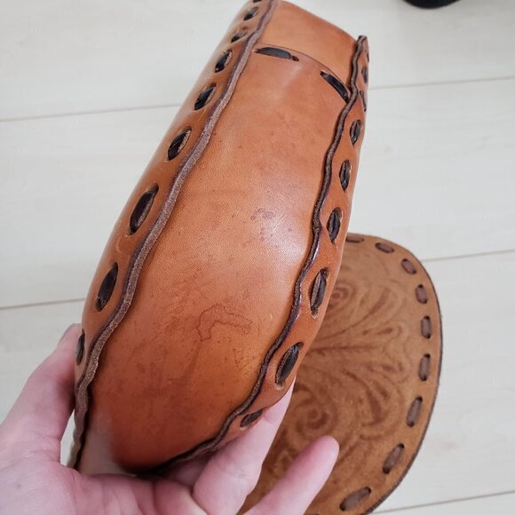 Vintage Hand Tooled Genuine Leather Purse Flower Design Caramel Colour C… - Picture 5 of 12